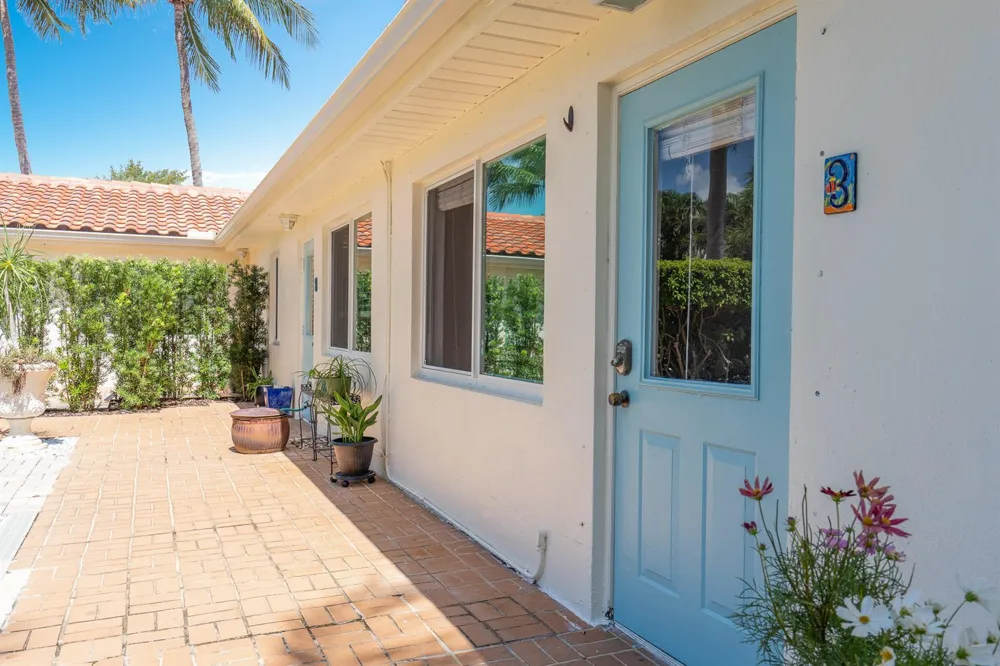 11 Tropical Drive #3 Ocean Ridge, FL 33435