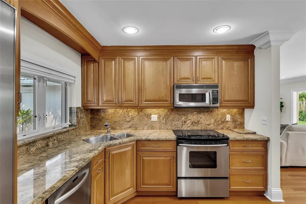 2840 NE 26th Court Fort Lauderdale, FL 33306