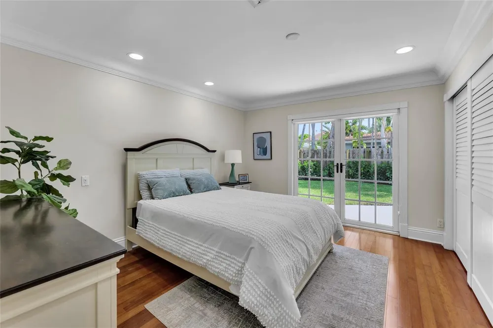 2840 NE 26th Court Fort Lauderdale, FL 33306