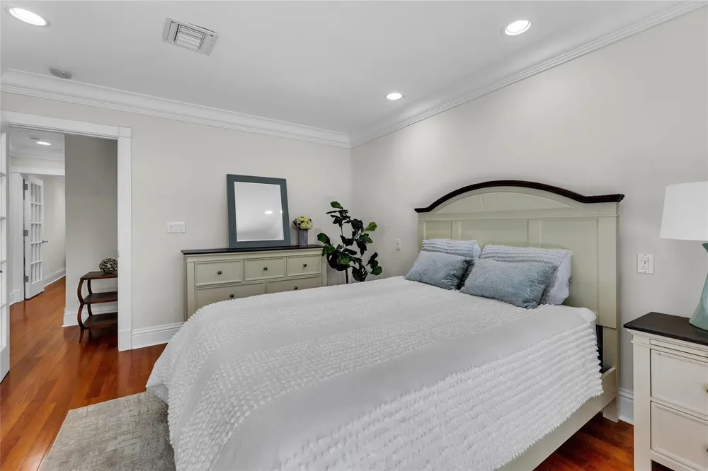 2840 NE 26th Court Fort Lauderdale, FL 33306