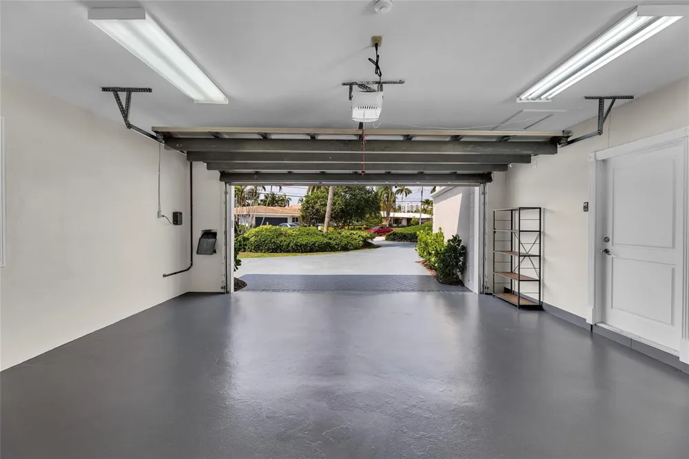 2840 NE 26th Court Fort Lauderdale, FL 33306