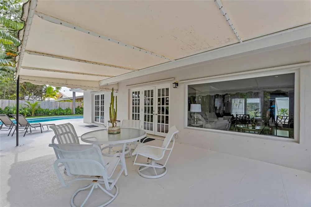 2840 NE 26th Court Fort Lauderdale, FL 33306