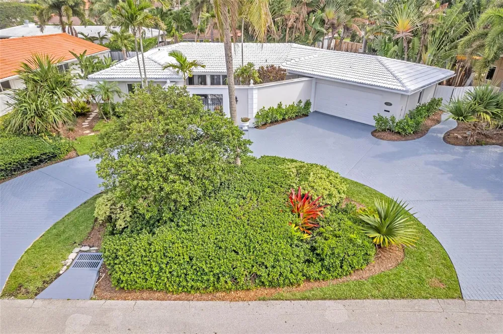 2840 NE 26th Court Fort Lauderdale, FL 33306