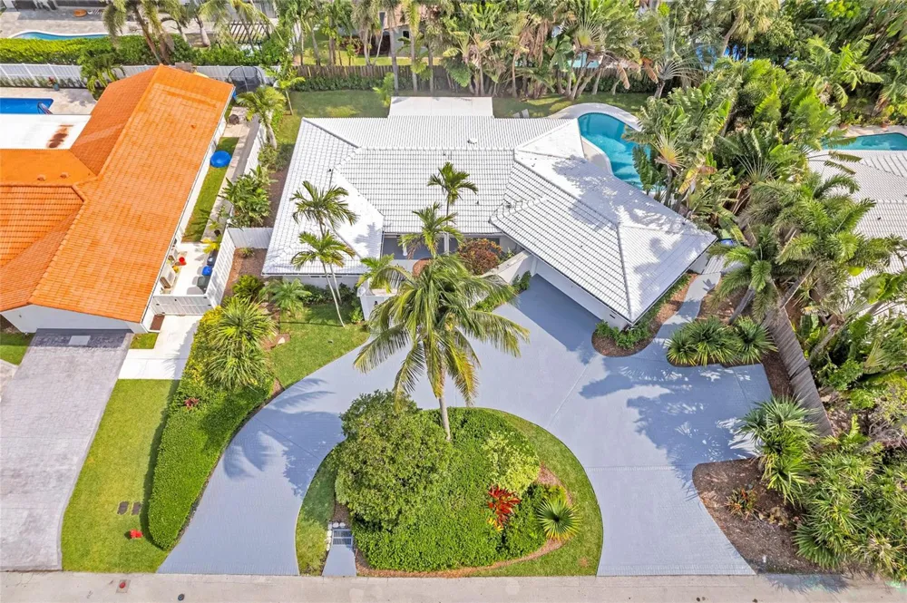 2840 NE 26th Court Fort Lauderdale, FL 33306