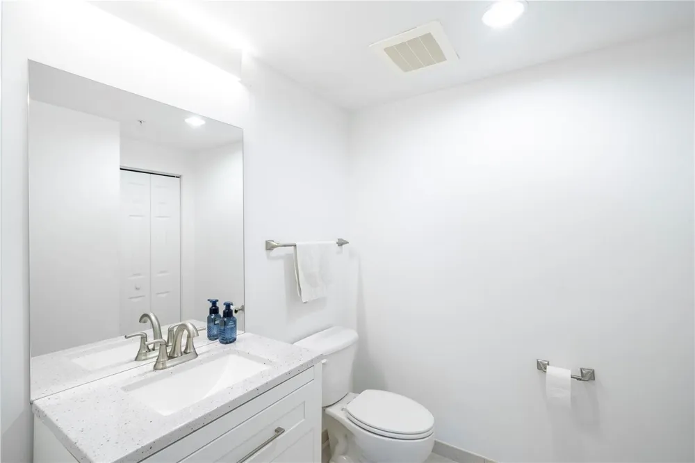 140 S Dixie Highway #419 Hollywood, FL 33020