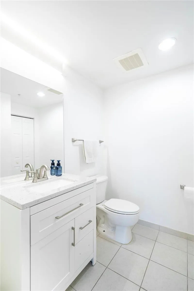 140 S Dixie Highway #419 Hollywood, FL 33020
