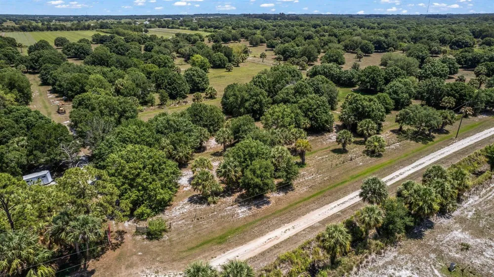 7350 73rd Street Vero Beach, FL 32967