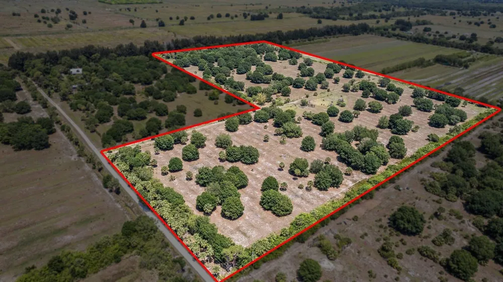 7350 73rd Street Vero Beach, FL 32967