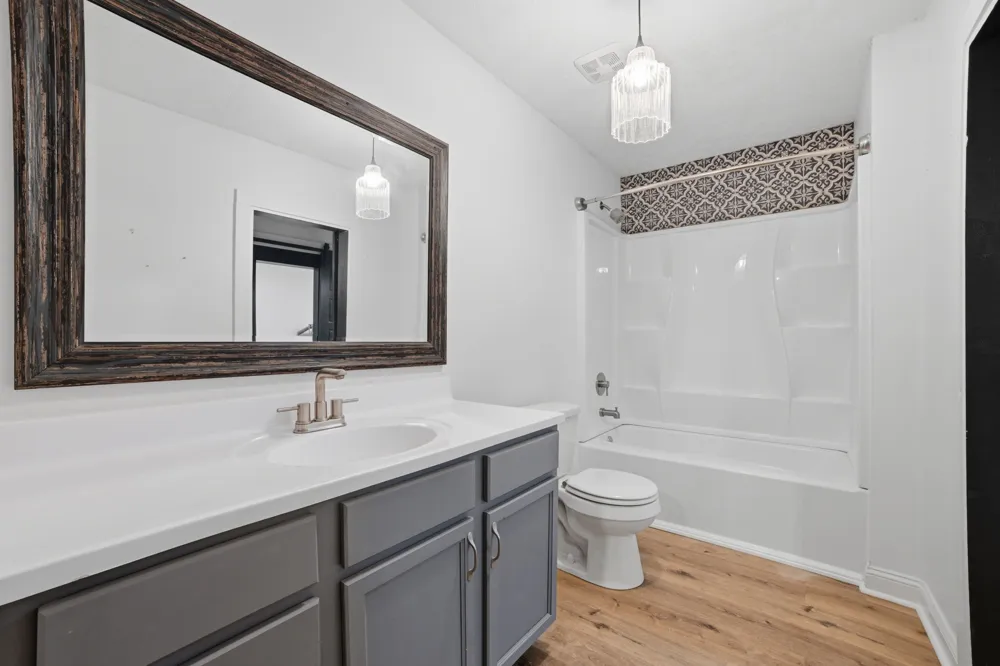 113 White St Martin, TN 38237