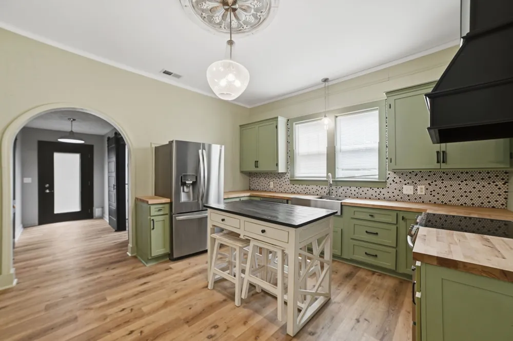 113 White St Martin, TN 38237