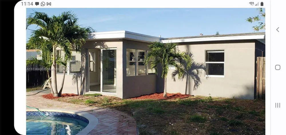 811 S Broadway Lantana, FL 33462