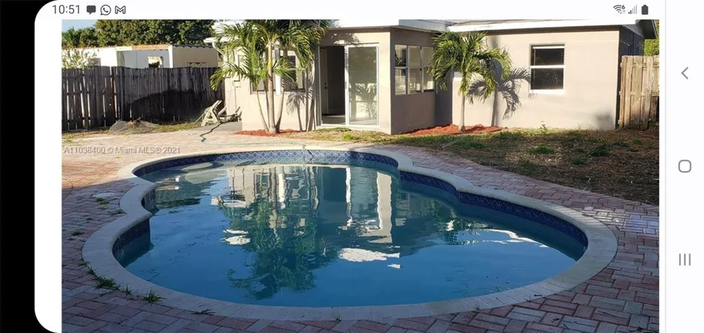 811 S Broadway Lantana, FL 33462