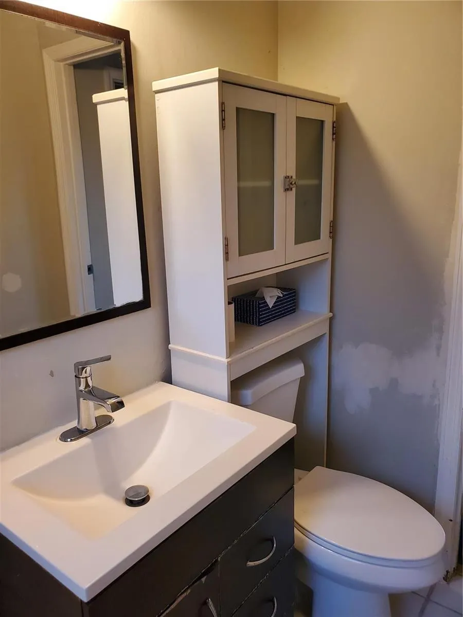 811 S Broadway Lantana, FL 33462