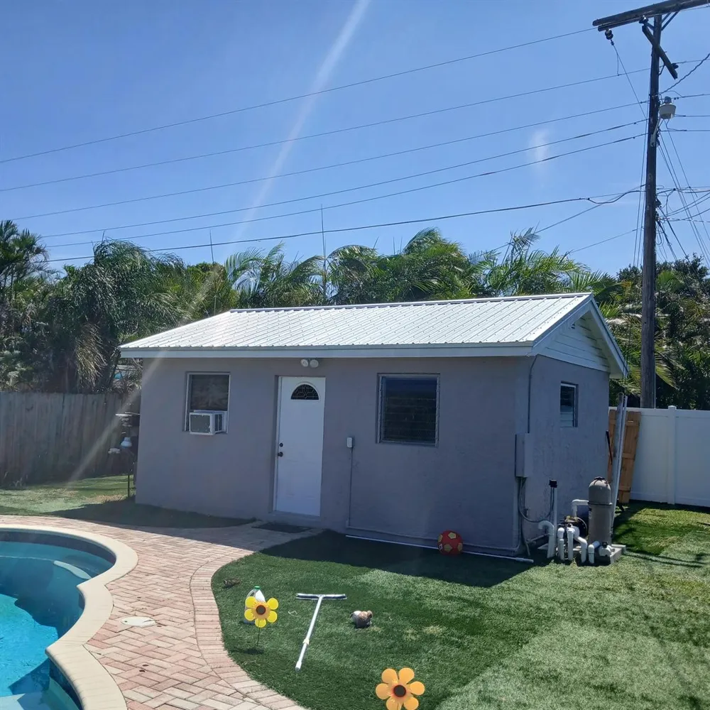 811 S Broadway Lantana, FL 33462