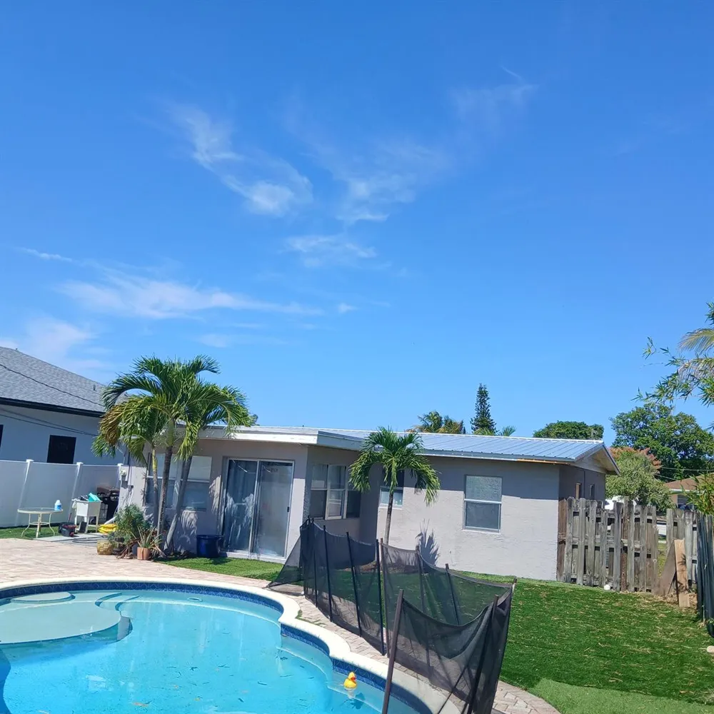 811 S Broadway Lantana, FL 33462