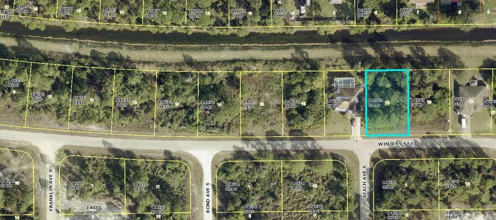 1047 Winters Street E Lehigh Acres, FL 33974