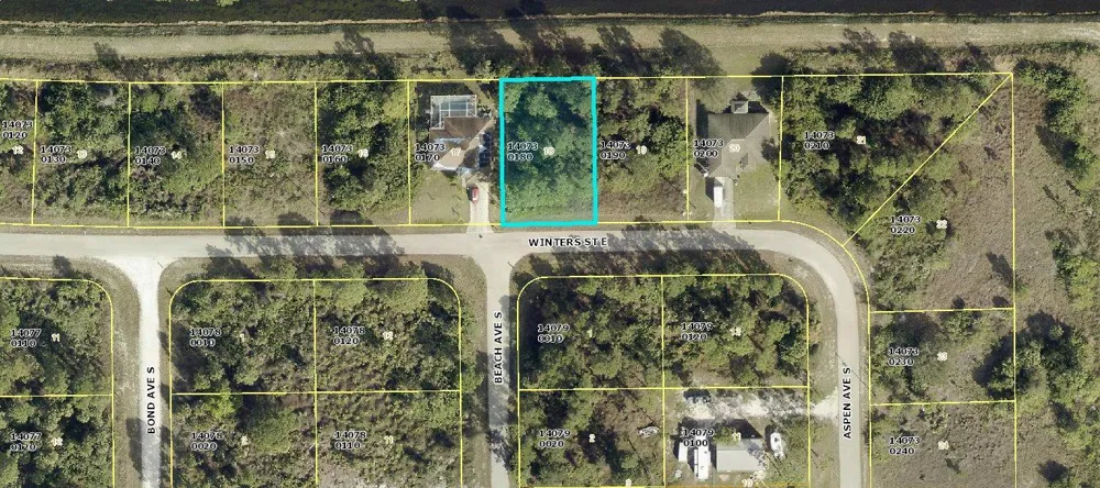 1047 Winters Street E Lehigh Acres, FL 33974