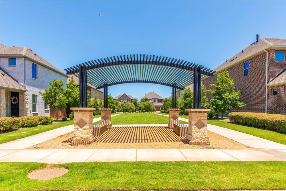 2280 Washington Drive Carrollton, TX 75010