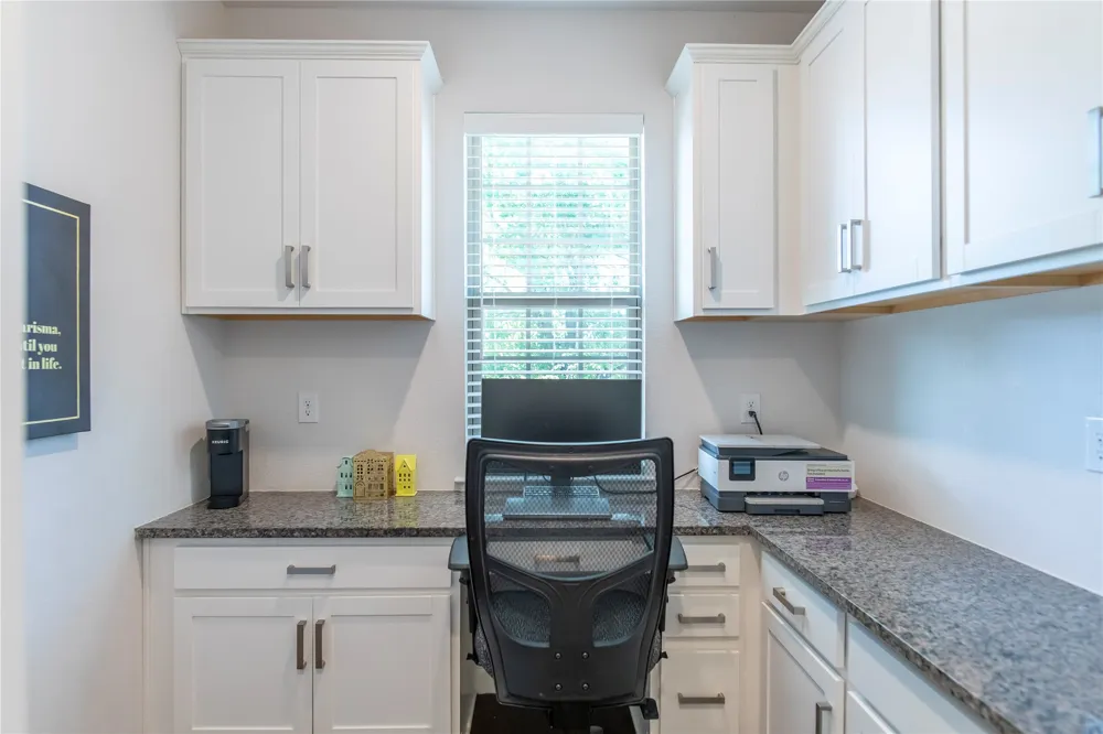 2280 Washington Drive Carrollton, TX 75010