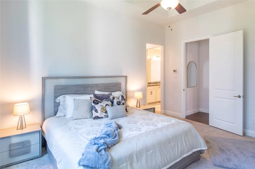 2280 Washington Drive Carrollton, TX 75010
