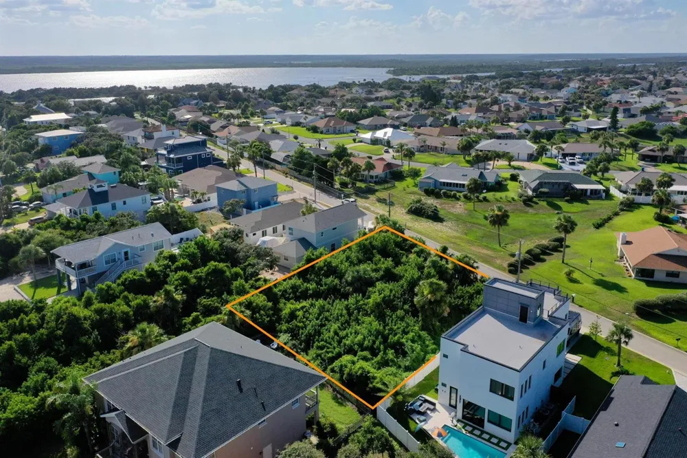 120 Via Madrid Ormond Beach, FL 32176
