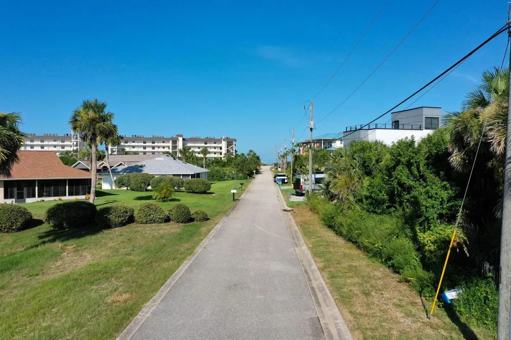 120 Via Madrid Ormond Beach, FL 32176