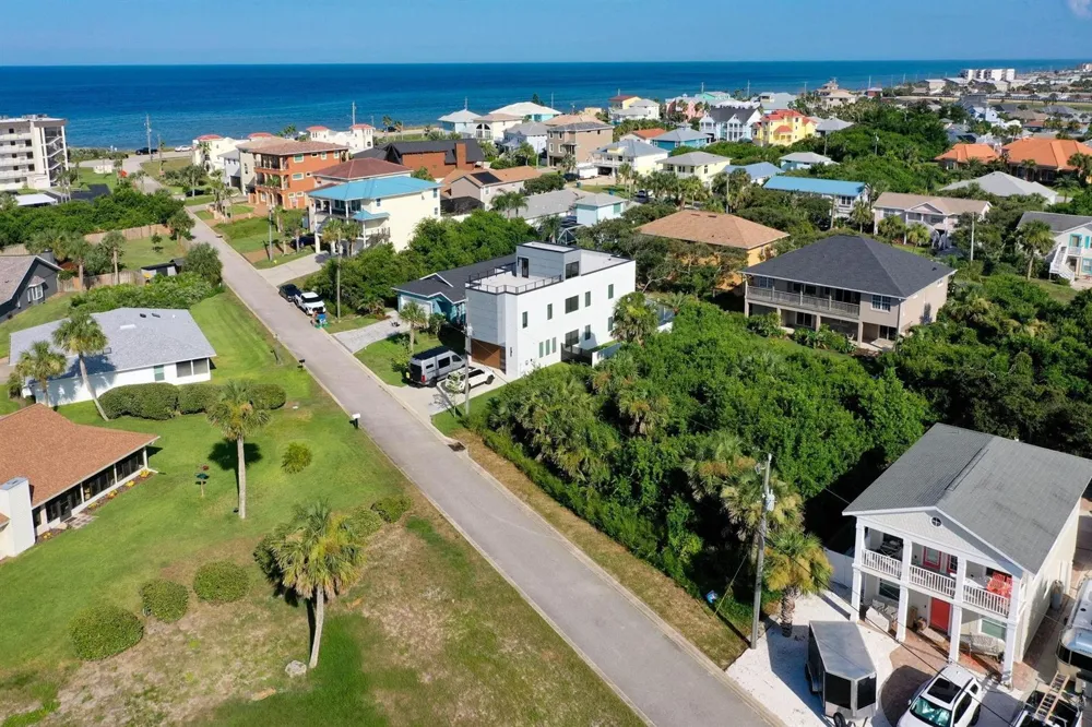 120 Via Madrid Ormond Beach, FL 32176