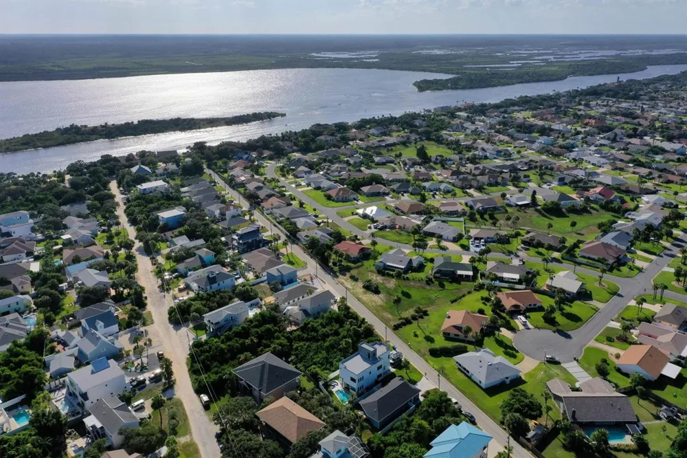 120 Via Madrid Ormond Beach, FL 32176