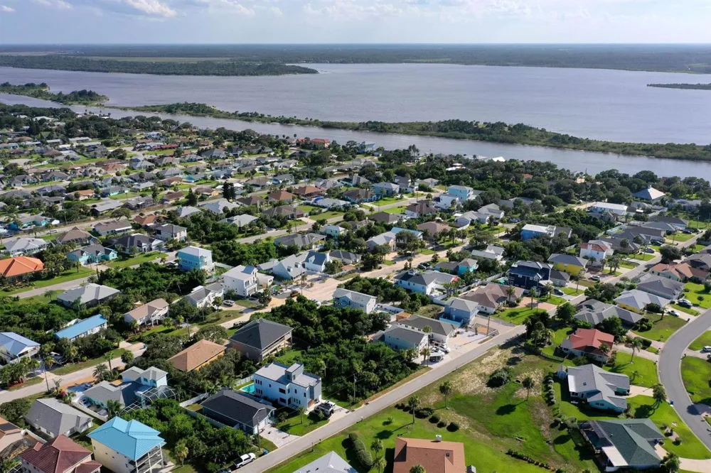 120 Via Madrid Ormond Beach, FL 32176