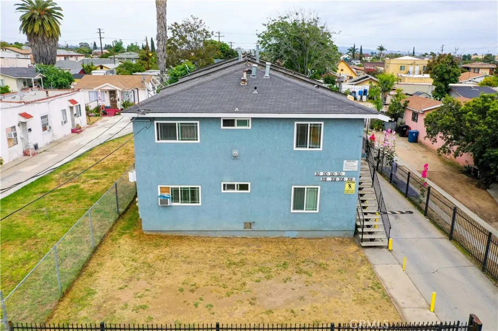 708 Burger Avenue East Los Angeles, CA 90022