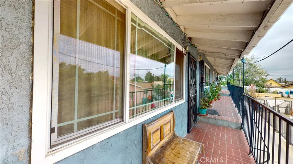 708 Burger Avenue East Los Angeles, CA 90022