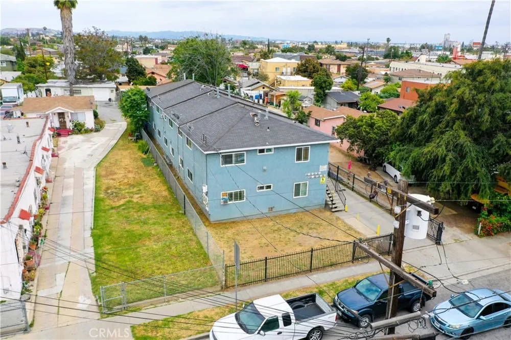 708 Burger Avenue East Los Angeles, CA 90022