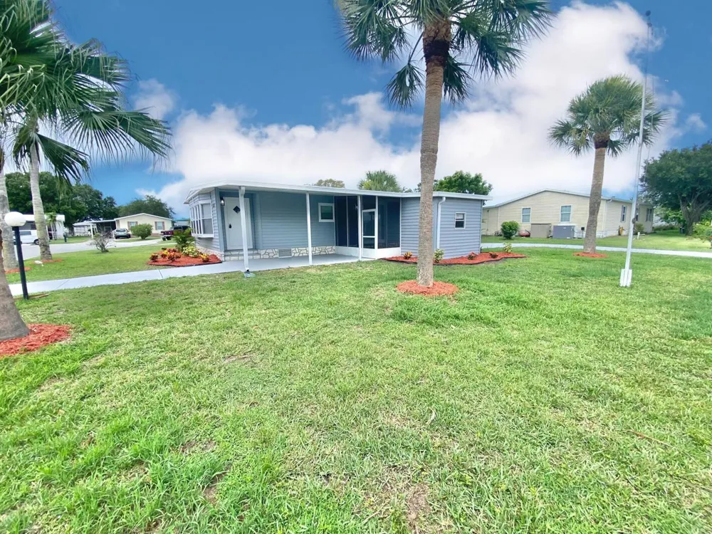 1038 Warbler Court Barefoot Bay, FL 32976