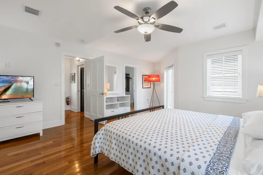 1011 Simonton Street #1 Key West, FL 33040