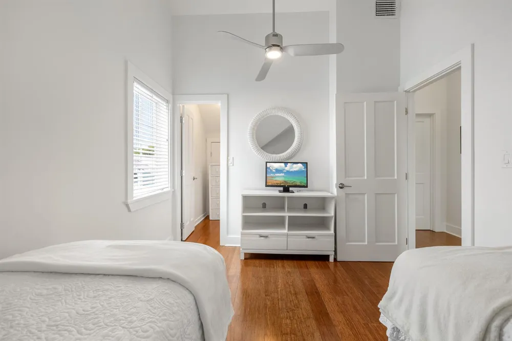 1011 Simonton Street #1 Key West, FL 33040