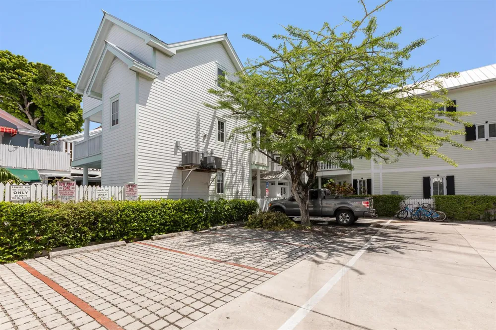 1011 Simonton Street #1 Key West, FL 33040