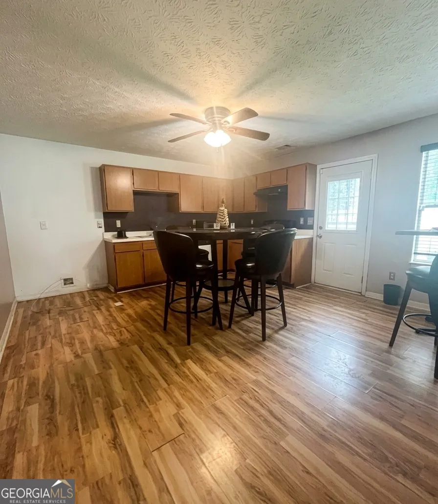 2759 Holly Berry DR Ellenwood, GA 30294