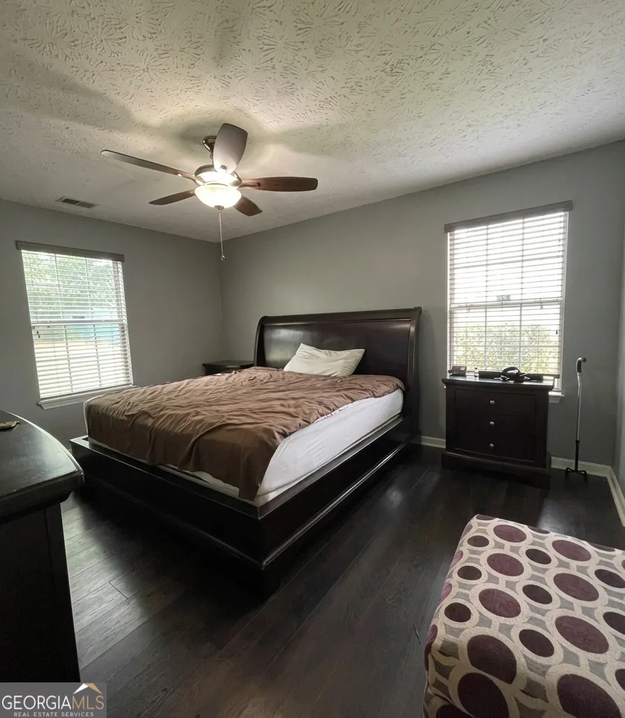 2759 Holly Berry DR Ellenwood, GA 30294