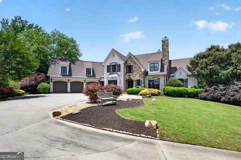 220 Woodbridge PL