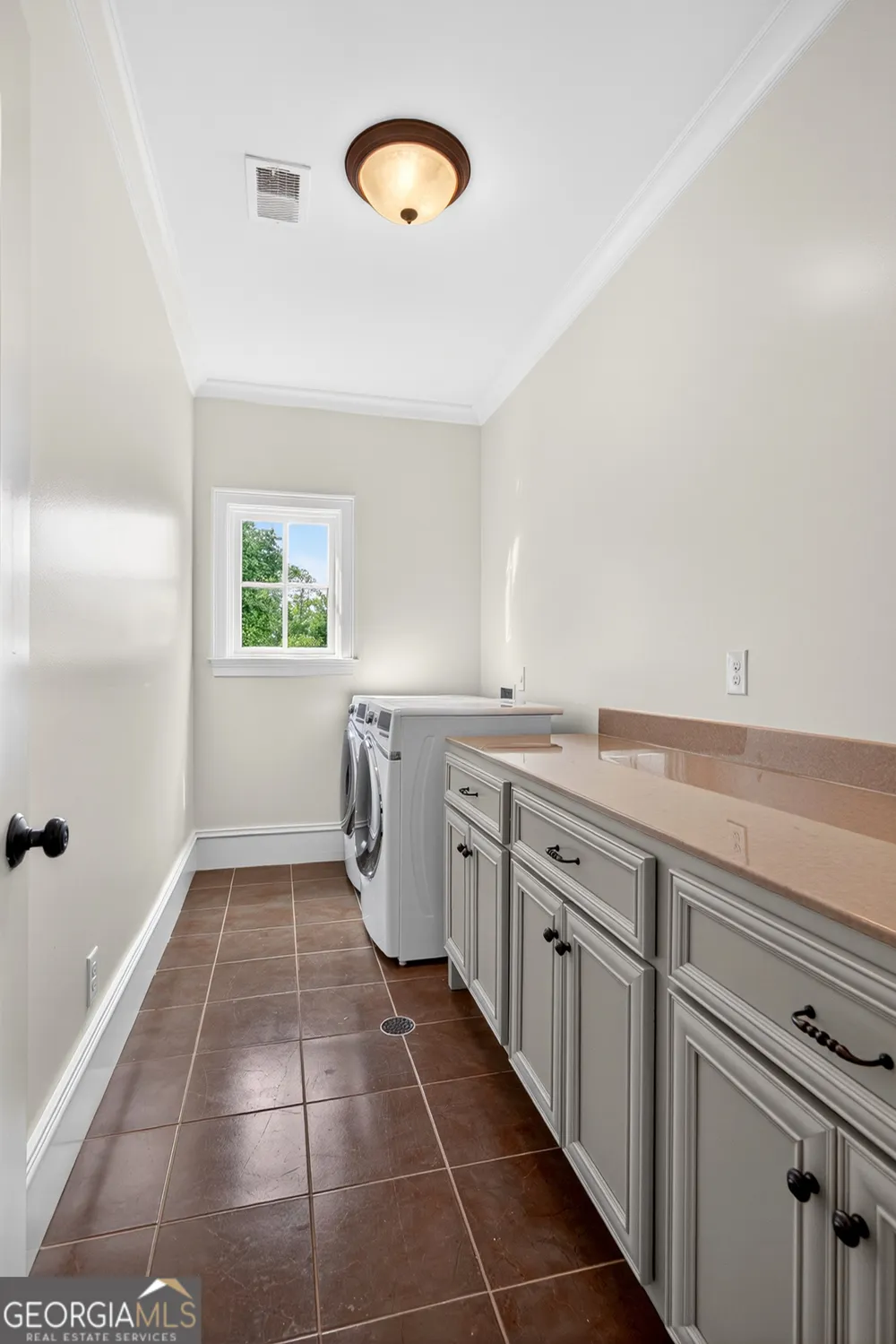 220 Woodbridge PL Brooks, GA 30205