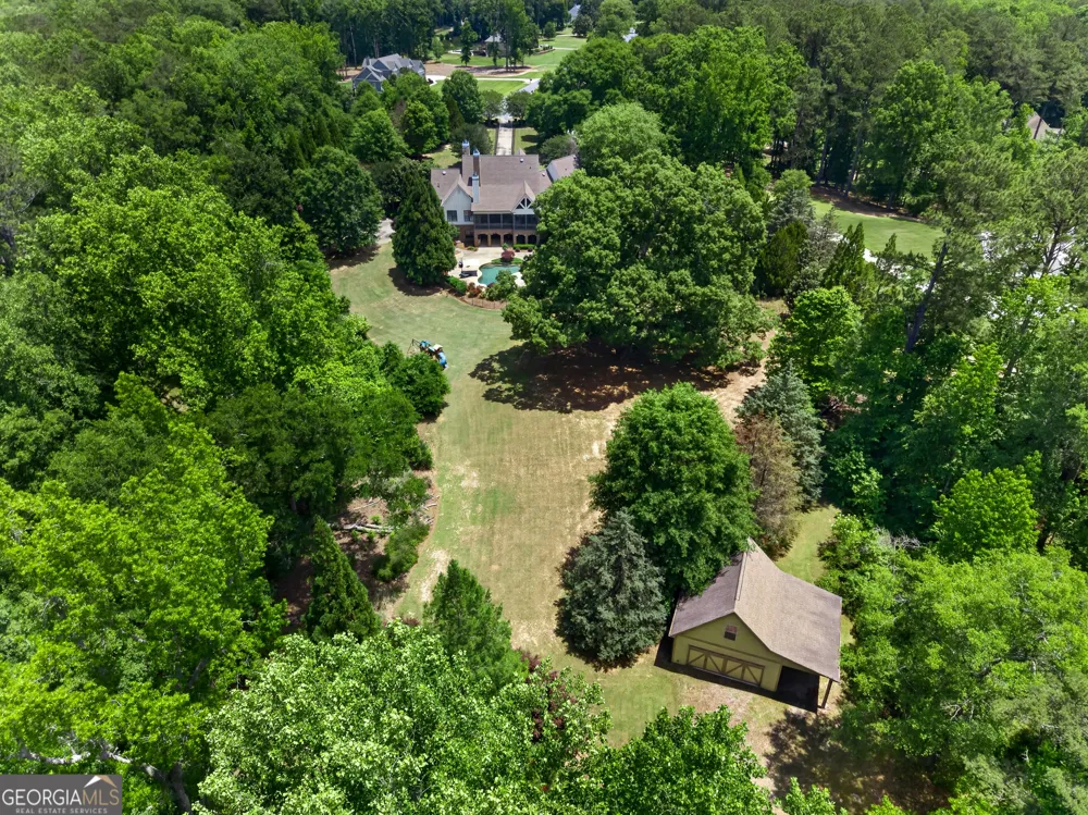 220 Woodbridge PL Brooks, GA 30205
