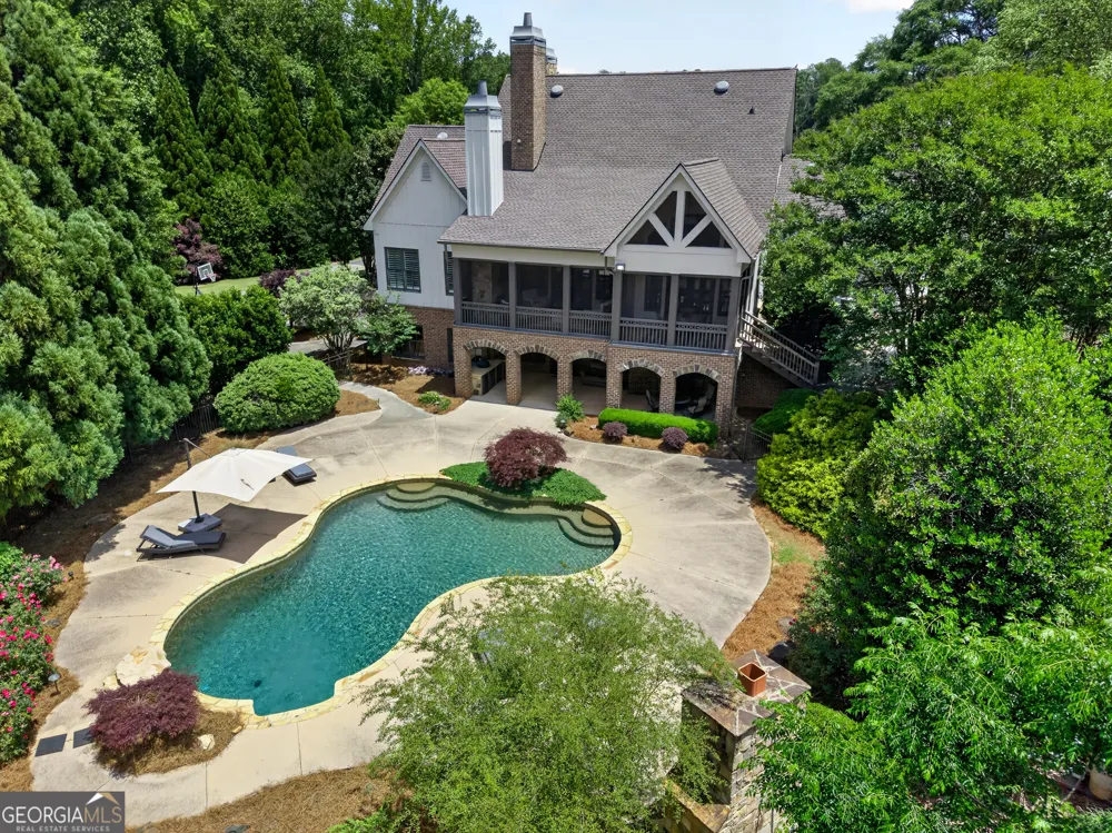 220 Woodbridge PL Brooks, GA 30205