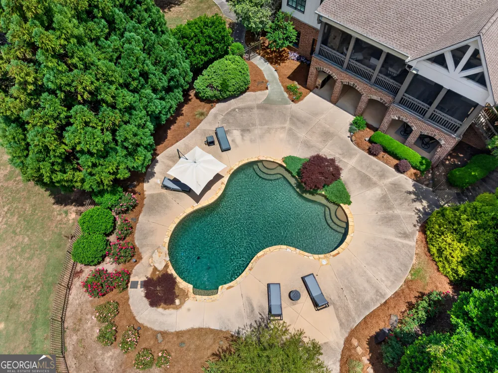 220 Woodbridge PL Brooks, GA 30205