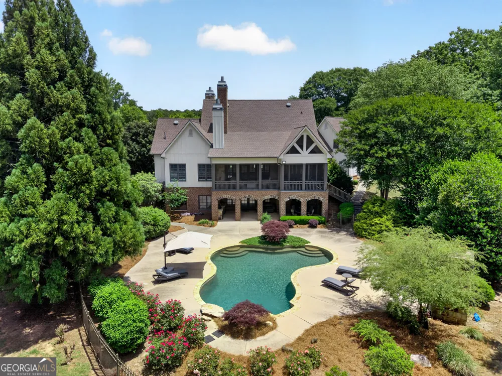 220 Woodbridge PL Brooks, GA 30205