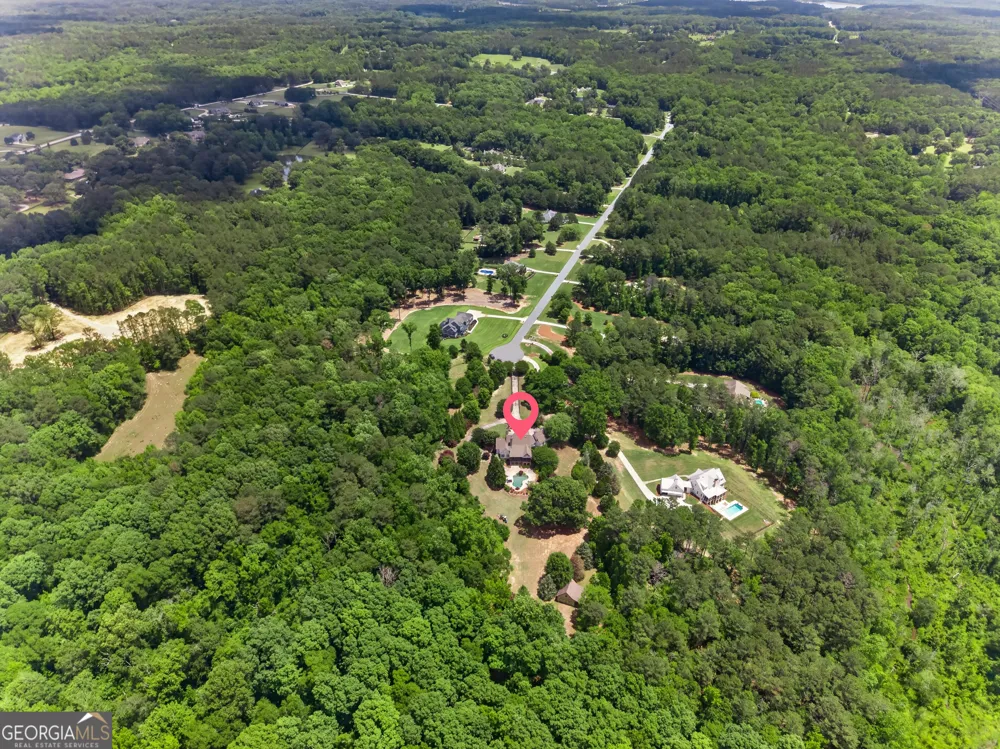 220 Woodbridge PL Brooks, GA 30205