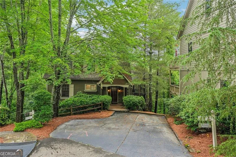 14 Laurel Ridge WAY Big Canoe, GA 30143