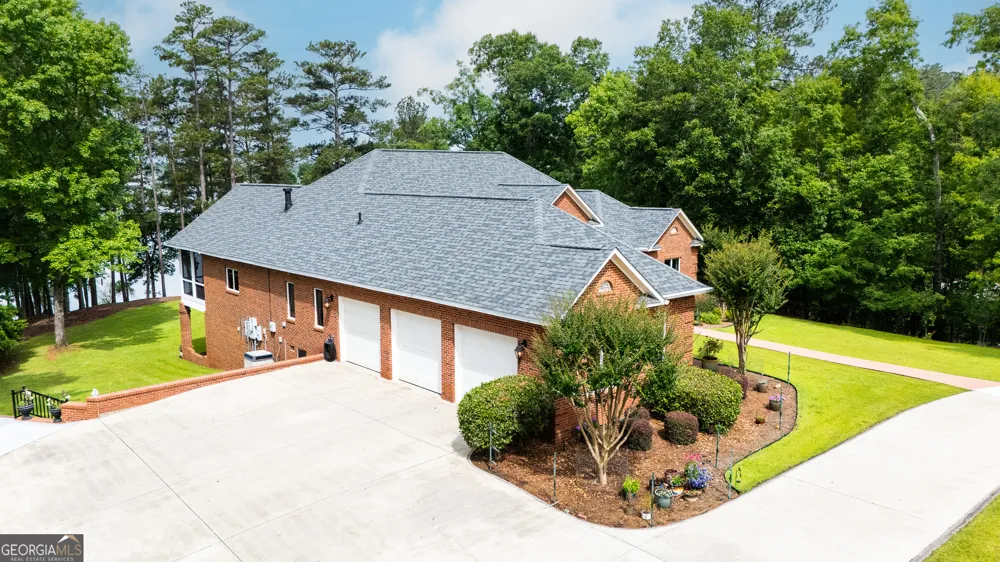 111 Clover CT Sparta, GA 31087