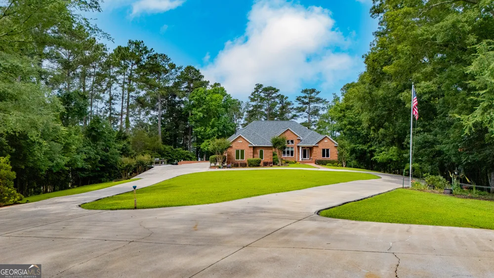 111 Clover CT Sparta, GA 31087