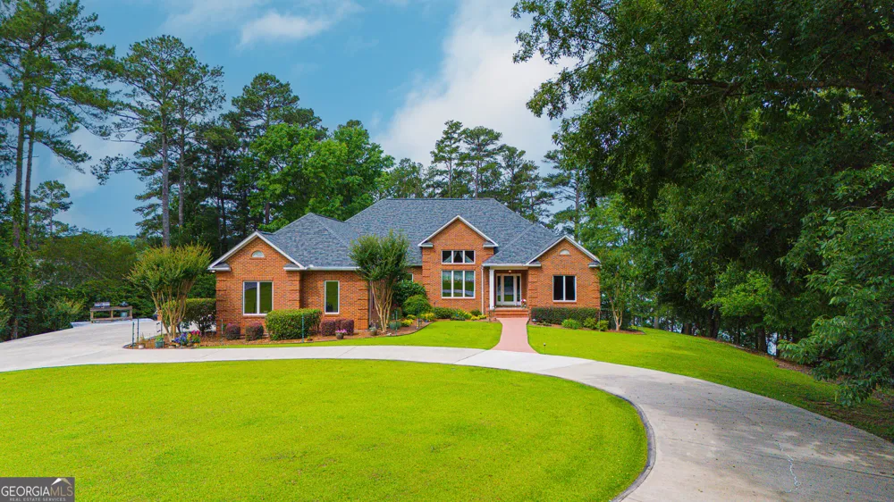 111 Clover CT Sparta, GA 31087