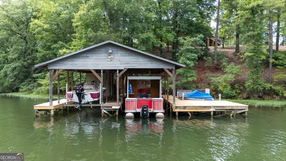 111 Clover CT Sparta, GA 31087